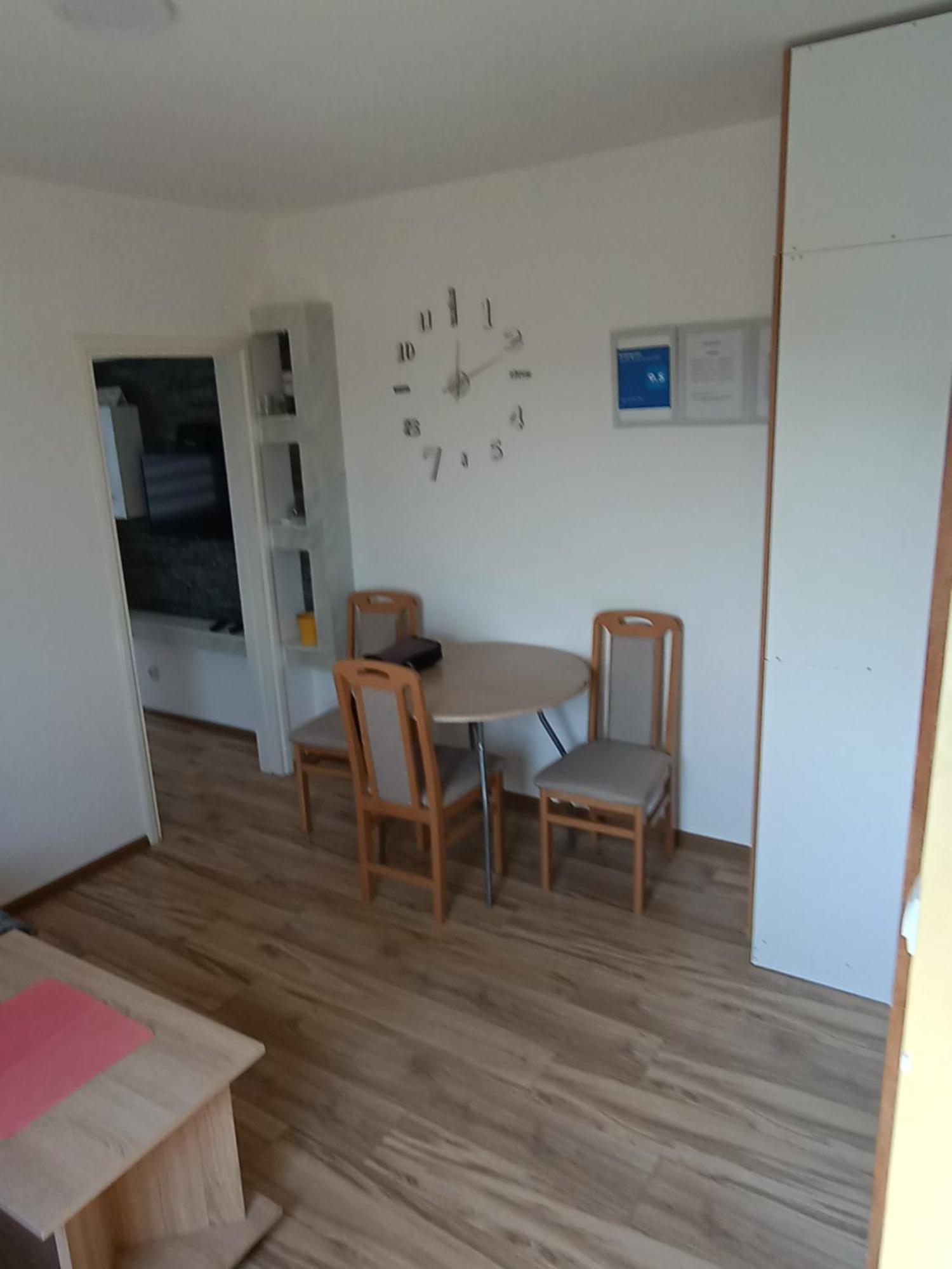 Stan Na Dan Im Lejlighed Užice Eksteriør billede